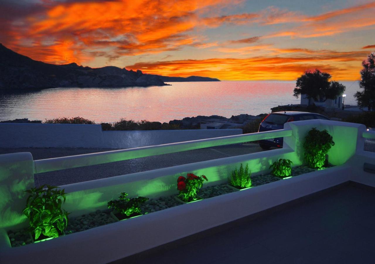Seashell Mandrakia Sea View Villa Buitenkant foto